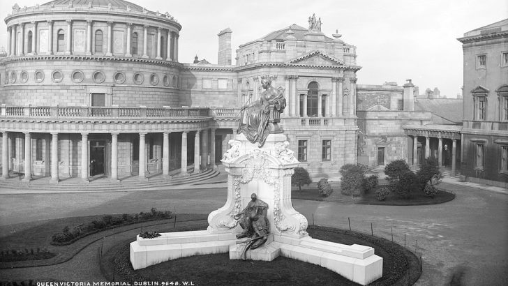 Farewell, Victoria