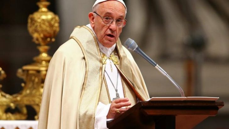 End ‘absurd’ conflicts through prayer – Pope