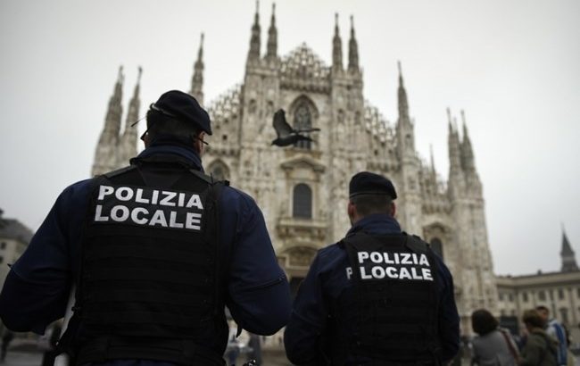 Italy expels  church attackers