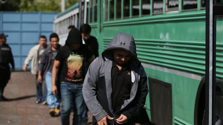 Deportation raids must stop, bishops plead