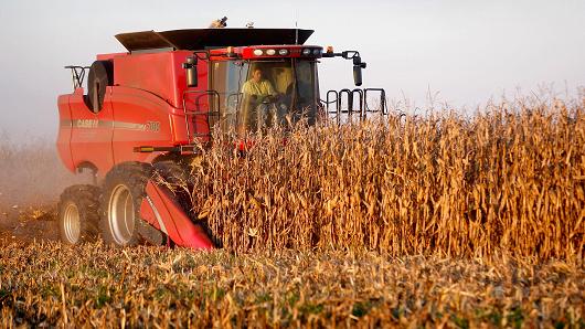 Farmers  respond  to  Africa  equipment  appeal