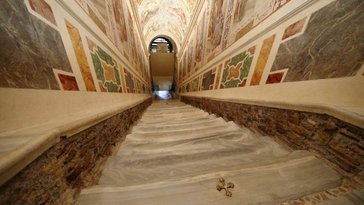 Catechetical cataclysms: restored Holy Stairs give meaning to crisis