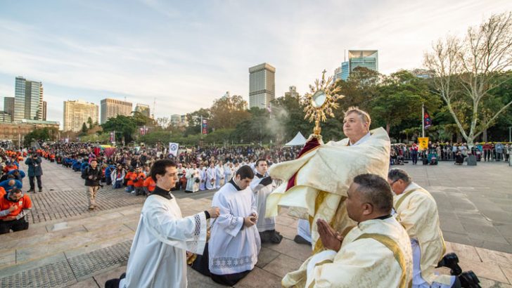 Sharp decline in Australian Catholic population