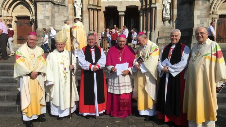 Bishop  emeritus  celebrated  for  ‘wisdom  and  humour’  at  Golden  Jubilee