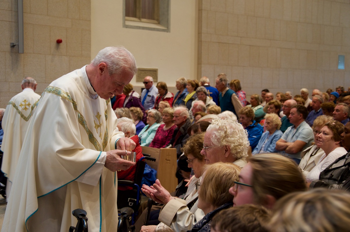 Church ‘needs to offer more clarity’ on when to refuse Communion - The ...