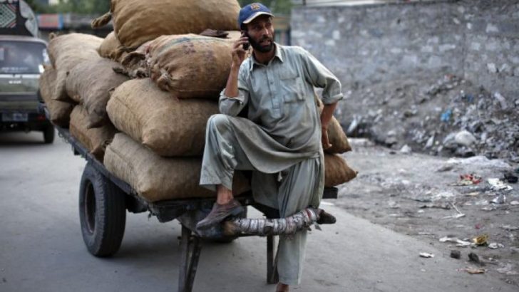 Internet access causing ‘digital divide’ in Pakistan