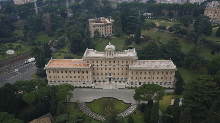 Peter’s Pence donations stable in 2021, Vatican says