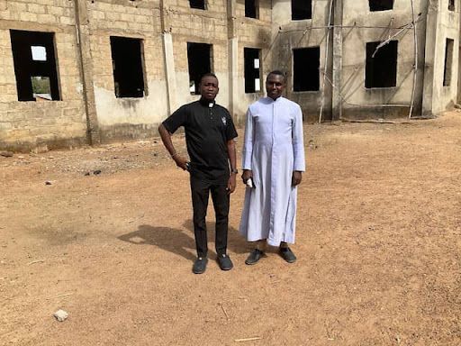 Dozens captive in Nigeria after deadly raid on Catholic town