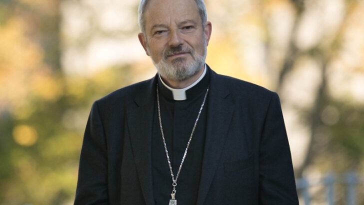 Bishop prays for Syria peace and friend kidnapped by al-Assad regime
