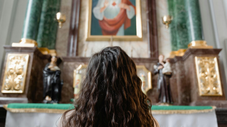Is spiritual communion the same as sacramental Communion?