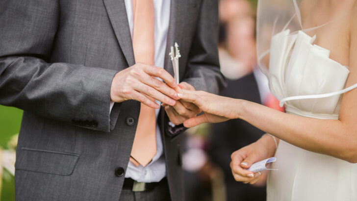‘New Age’ weddings hit record high while marriages hit record low