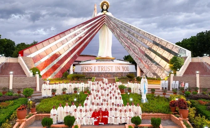 Philippines first nation to consecrate itself to divine mercy