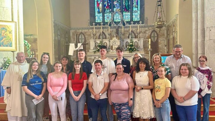 Graiguecullen parish commissions 15 teenage Eucharistic ministers