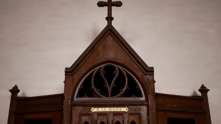 Does reception of the Eucharist replace confession?