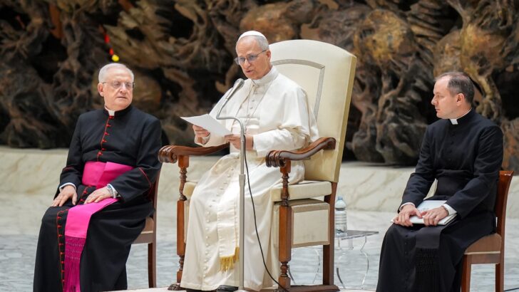 Israeli President travelling to the Pope