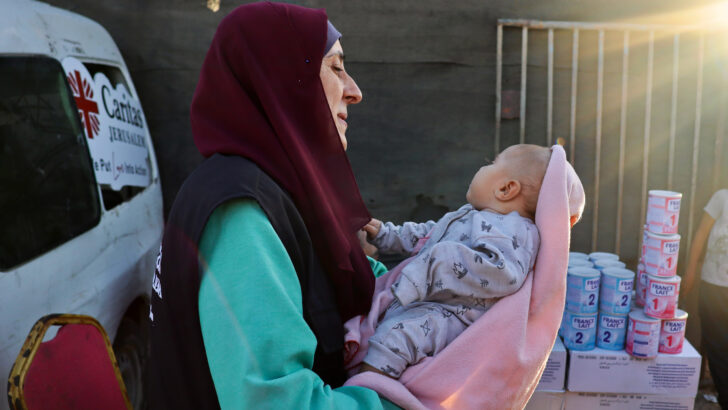 Trócaire partner Caritas Jerusalem Delivers 10,000 Cans of Infant Formula to Gaza Following Ceasefire