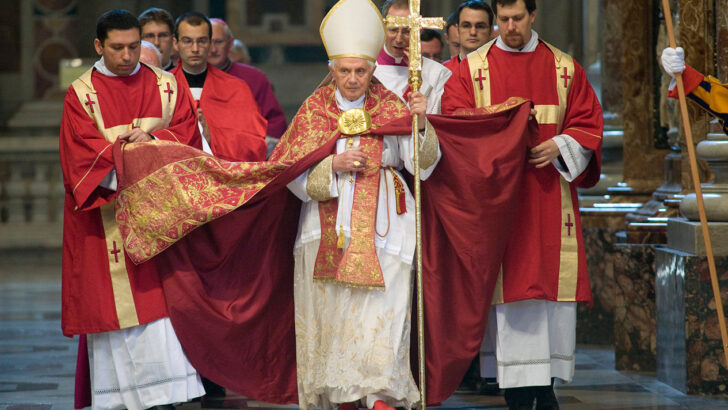 Homilies and eulogies: whats the difference