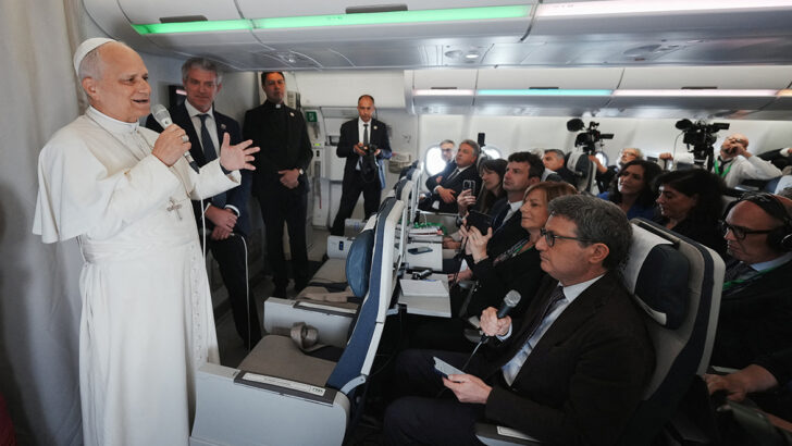 Time to ground the papal press conference?