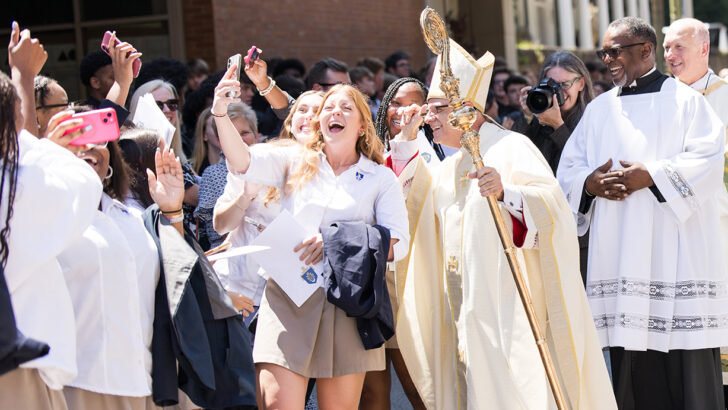 Changing patterns of Catholic practice: the rise of a new ‘evangelical’ Catholicism