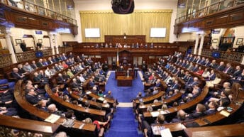 Balanced discussions on the three-day abortion wait