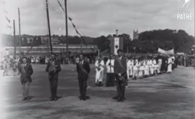 Black Friars march a ‘re-engagement’ with Waterford’s Catholic past