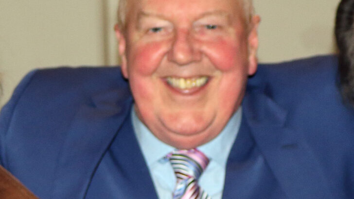 Priest pays tribute to Comedian father and his faith