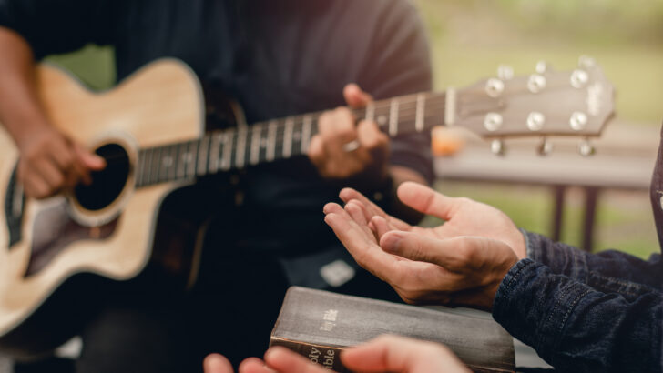 Questions of Faith: Would it be wrong for a Catholic to attend a nondenominational praise and worship night?