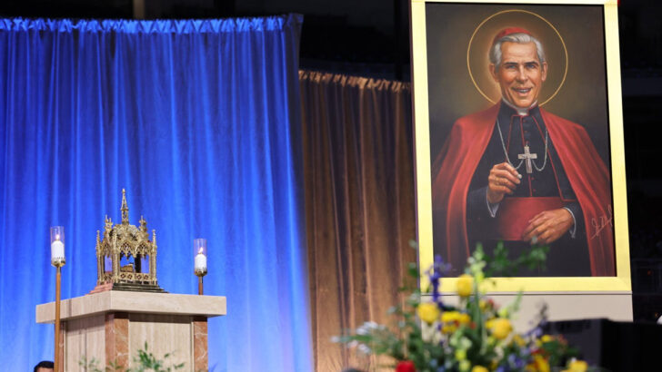Cardinal Tagle: Blessed Fulton Sheen, a ‘tireless preacher of the Gospel’