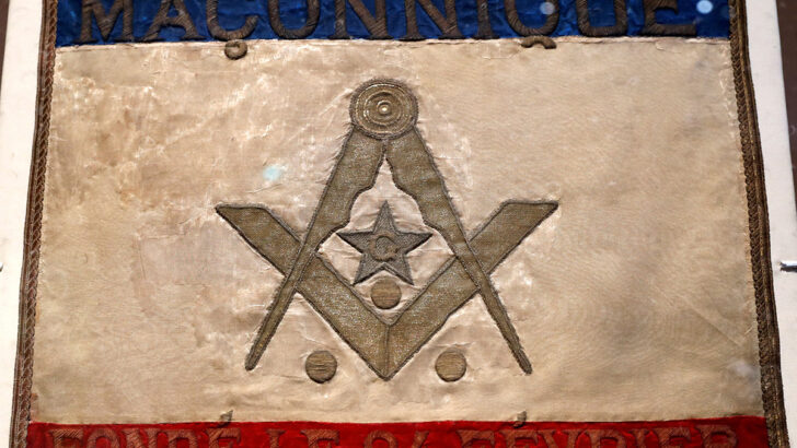 Questions of faith: How can a priest deal pastorally with those who are quick to suspect people of being Freemasons?